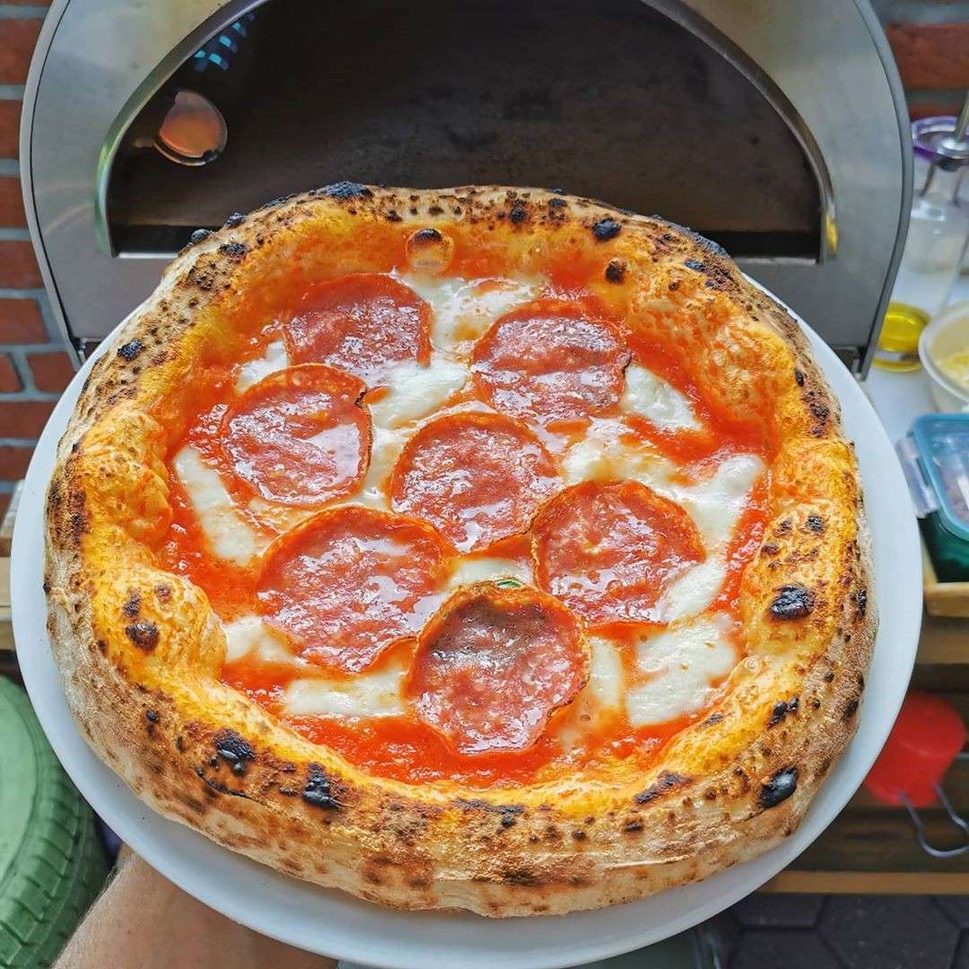 Gasgestookte Ardore Pizza Party pizzakachel – gewicht 18,4kg met pizzasteen, makkelijk te verplaatsen