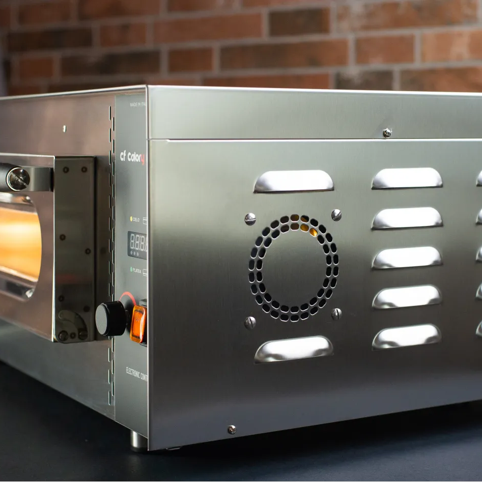 Forno CF Calory CF62E – vista laterale, struttura compatta in acciaio inox Made in Italy