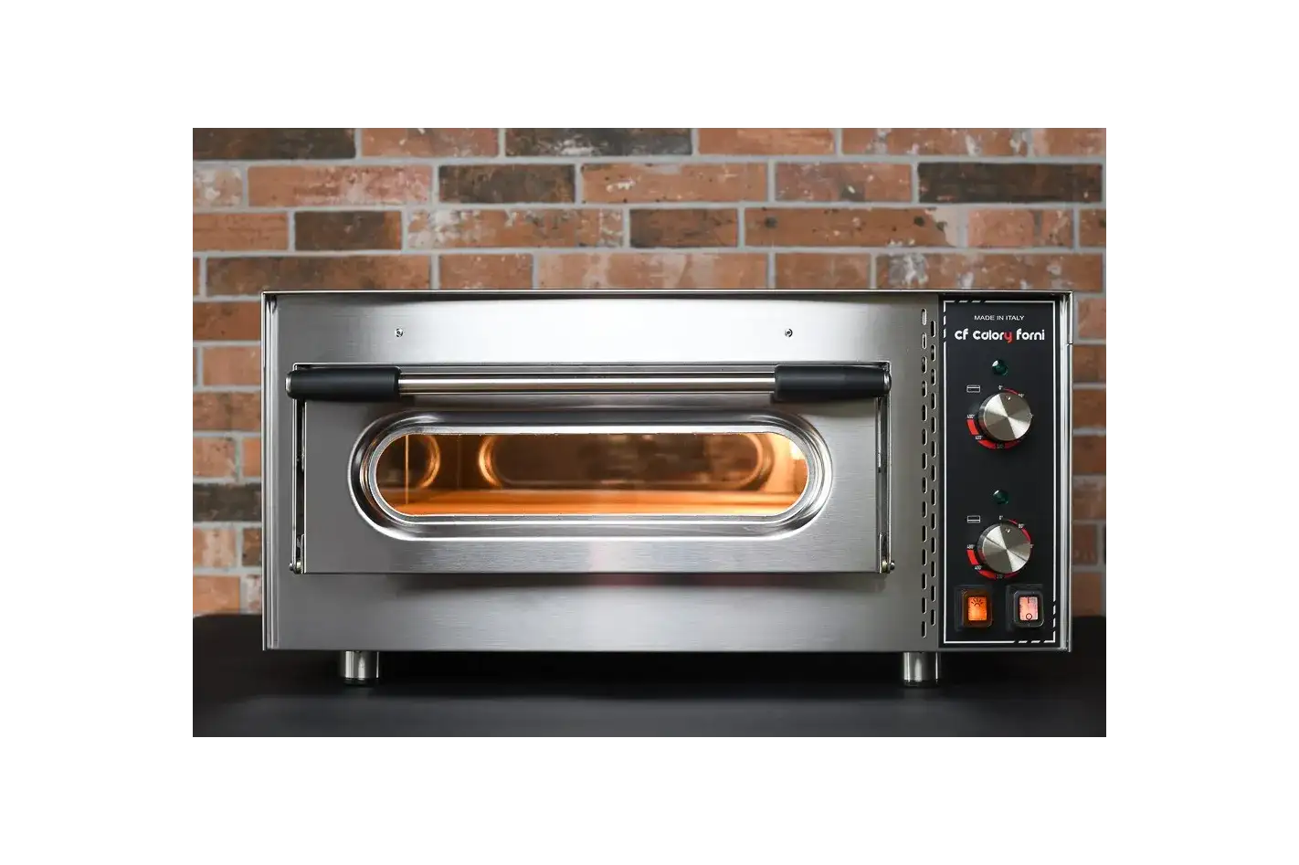 Calory CF62M PRO – Mechanische pizzaoven 480°C, vooraanzicht, roestvrij staal, Gemaakt in Italië