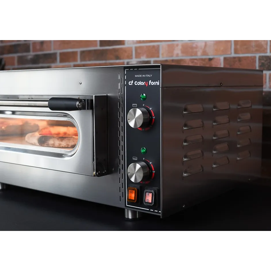 Calory CF62M PRO – Vista obliqua del forno pizza elettrico meccanico in acciaio inox